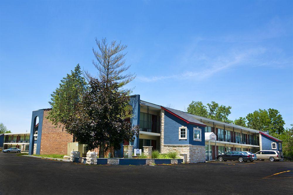 Star City Inn And Suites Grove City Eksteriør billede